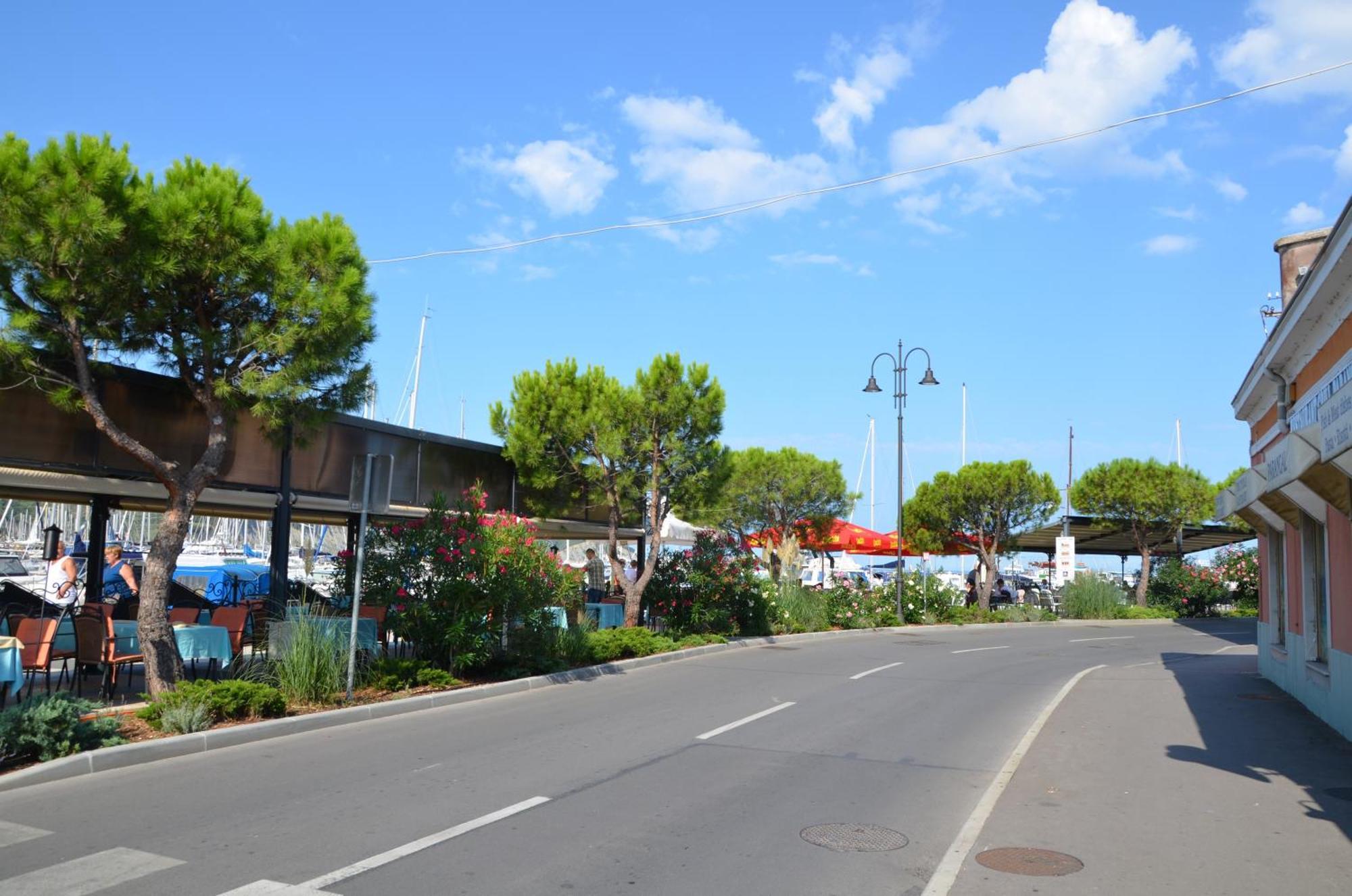 דירות באזור Izola, בגודל 45 מר, עם 1 חדרי שינה ו- 1 חדרי רחצה פרטיים מראה חיצוני תמונה